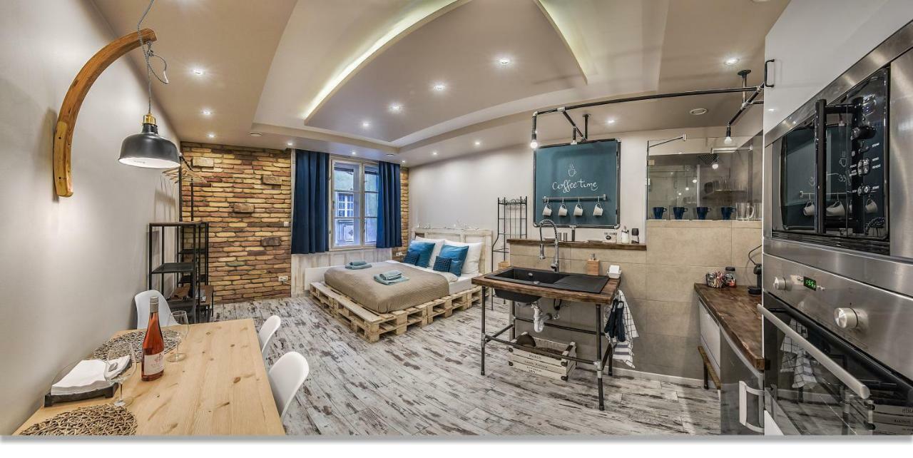 Downtown Boutique Suite Budapeşte Dış mekan fotoğraf